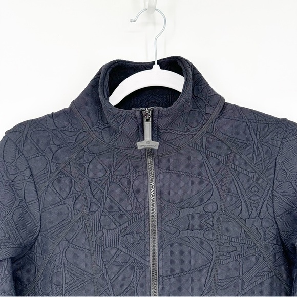 Devon Windsor Seline Textured Full Zip High Neck Athletic Work Out Jacket - Picture 2 of 4
